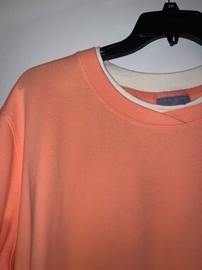 🛍 2/$15 Laura Scott Sweatshirt